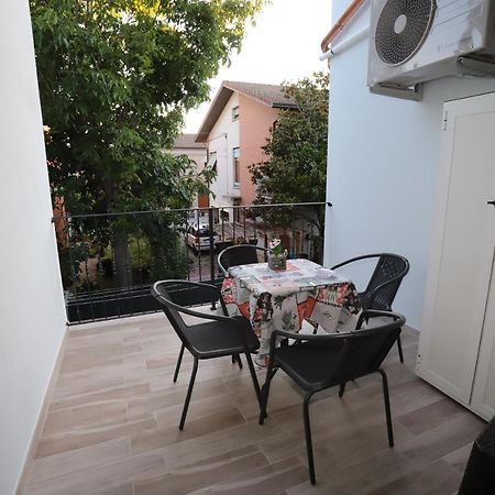 Orchidea Rooms & Suites Civitanova Marche Bagian luar foto