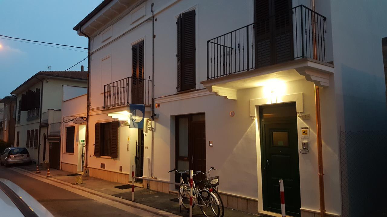 Orchidea Rooms & Suites Civitanova Marche Bagian luar foto