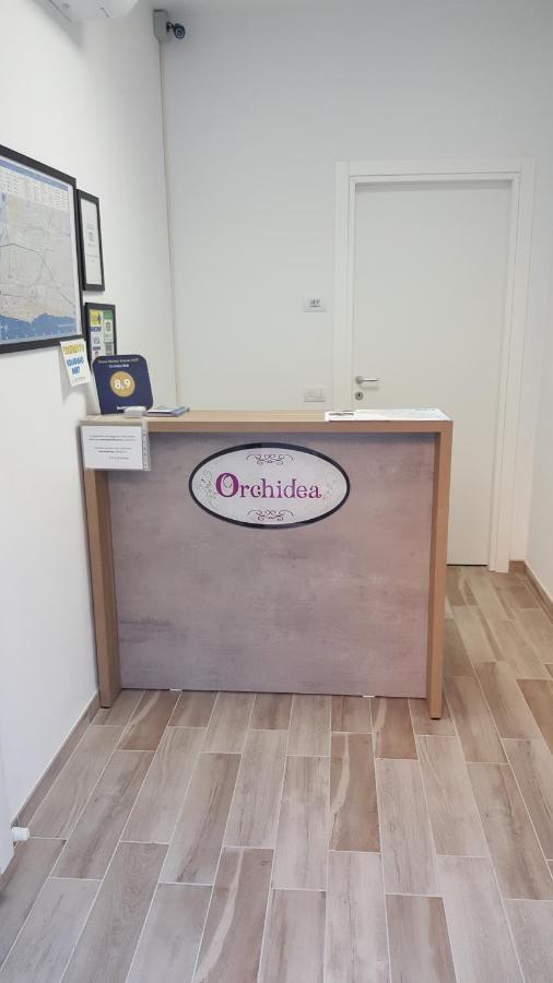 Orchidea Rooms & Suites Civitanova Marche Bagian luar foto