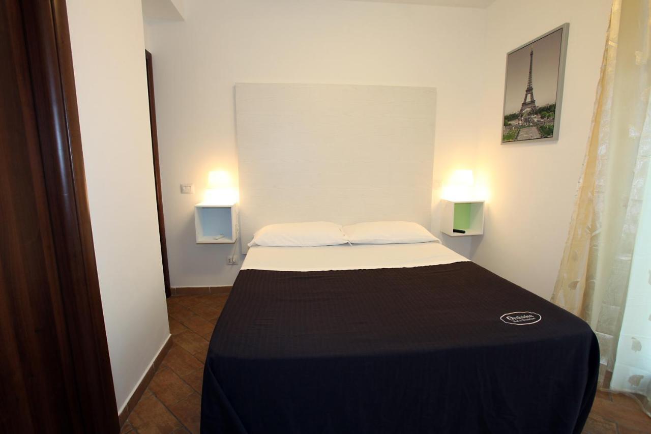 Orchidea Rooms & Suites Civitanova Marche Bagian luar foto