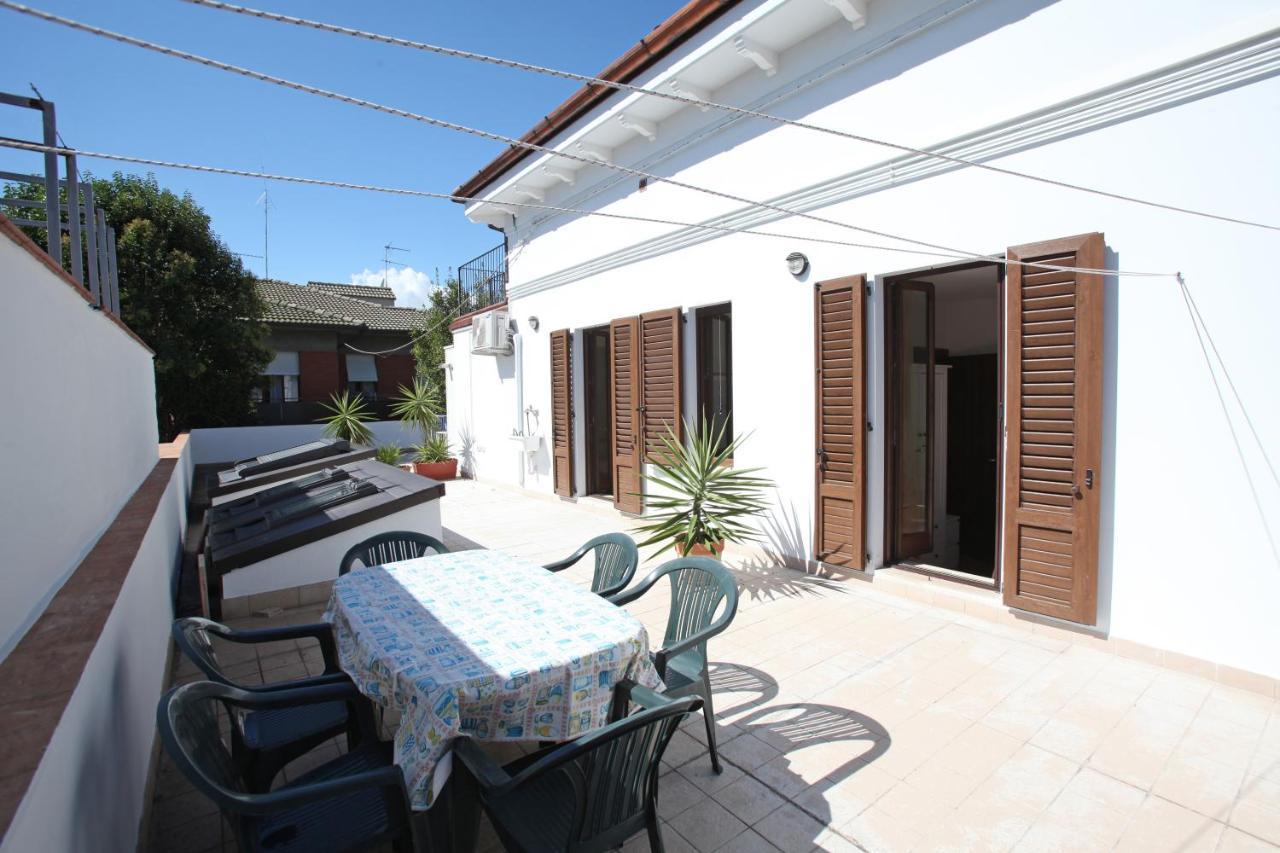 Orchidea Rooms & Suites Civitanova Marche Bagian luar foto