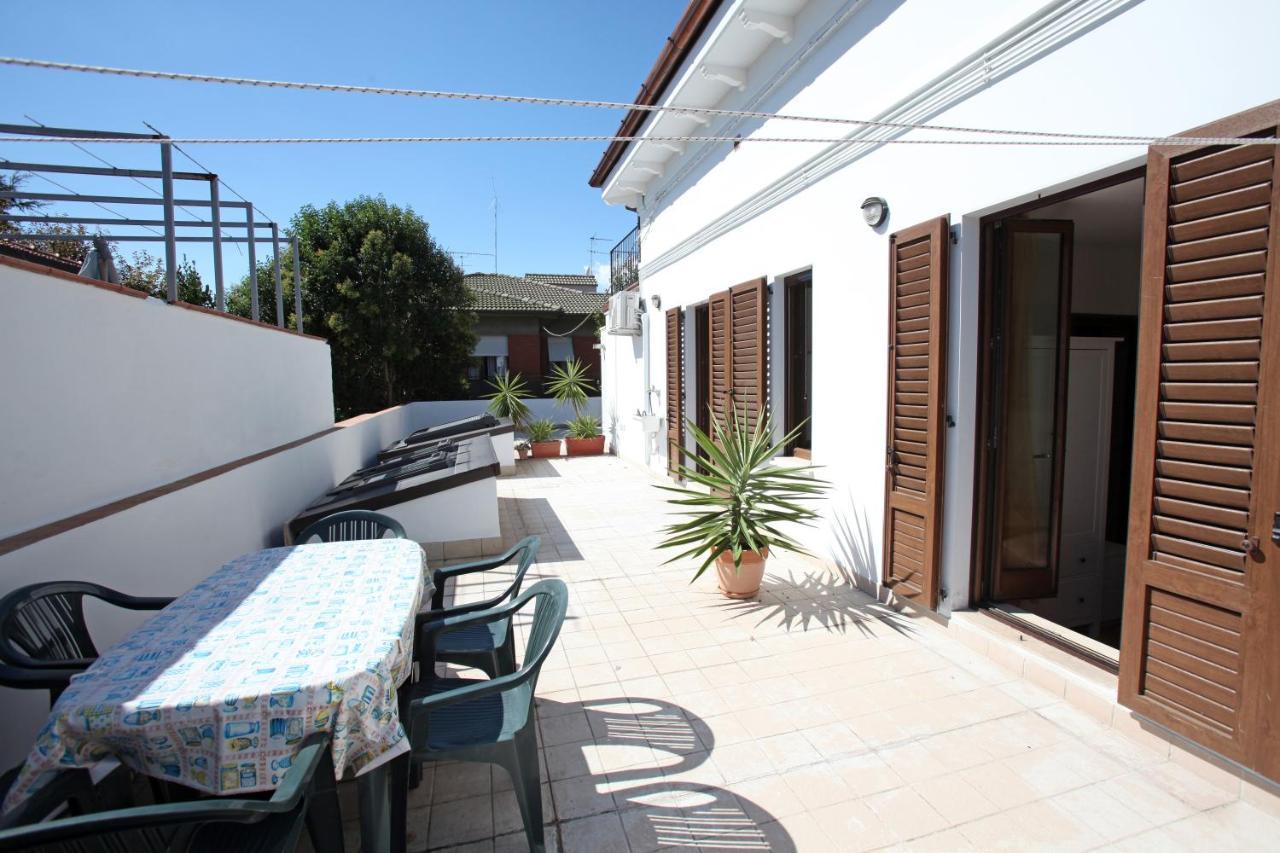 Orchidea Rooms & Suites Civitanova Marche Bagian luar foto