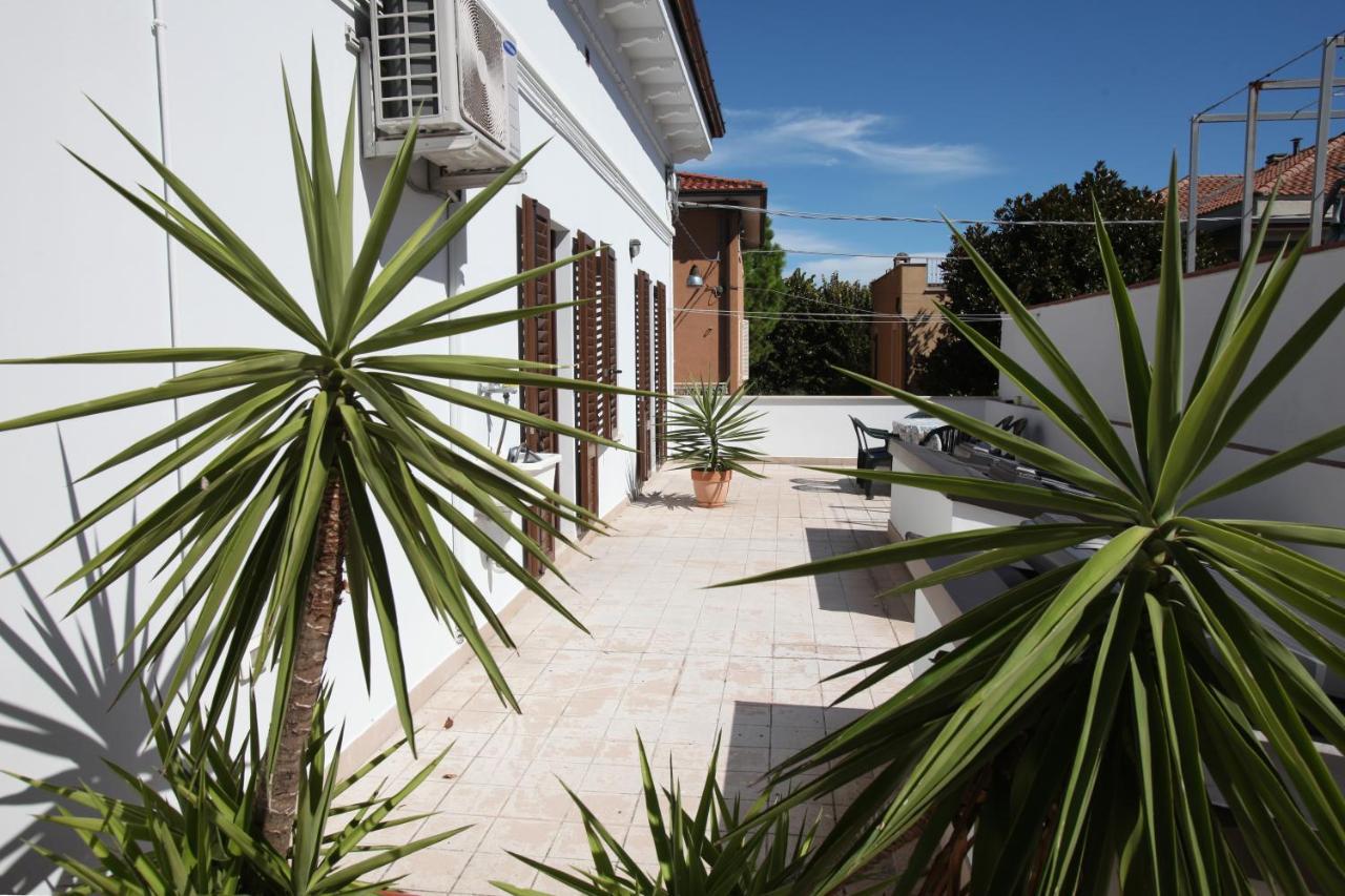 Orchidea Rooms & Suites Civitanova Marche Bagian luar foto
