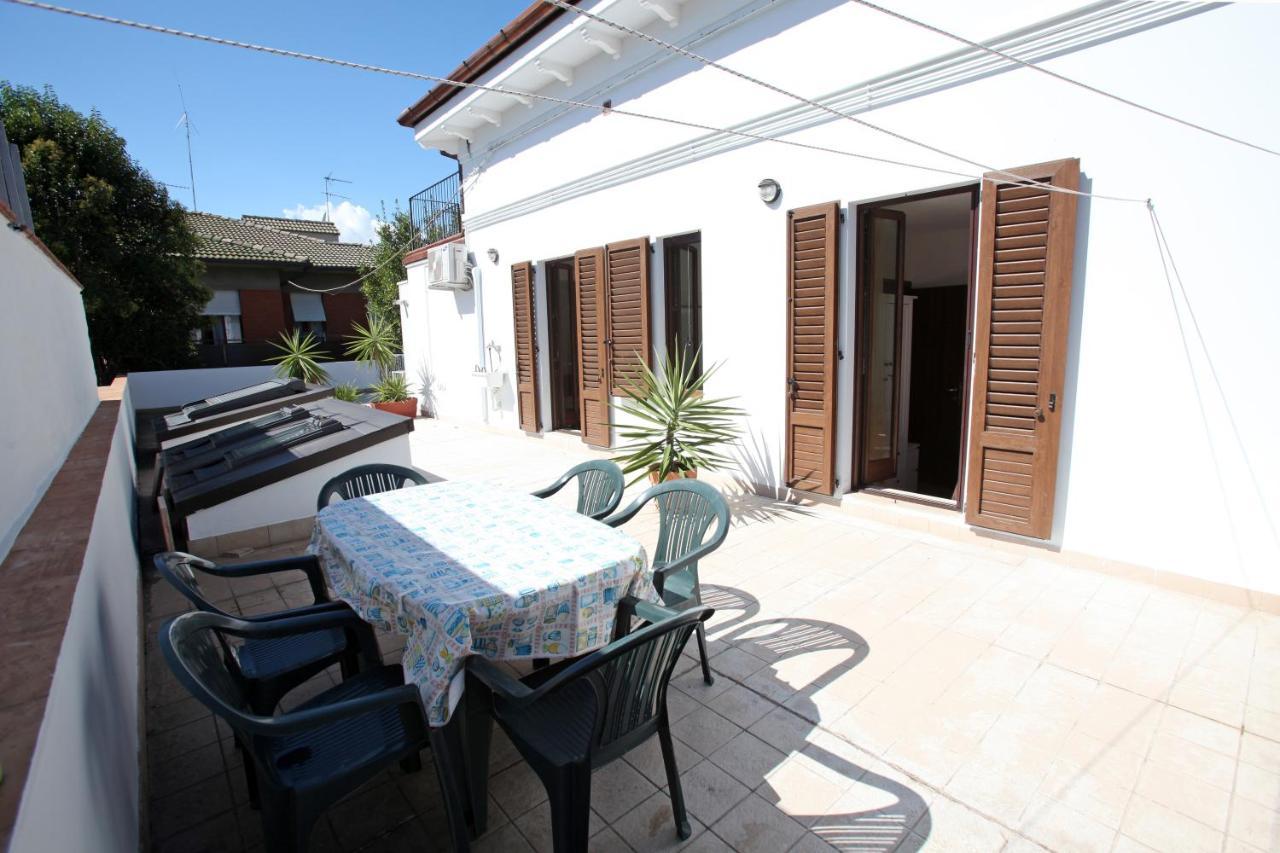 Orchidea Rooms & Suites Civitanova Marche Bagian luar foto