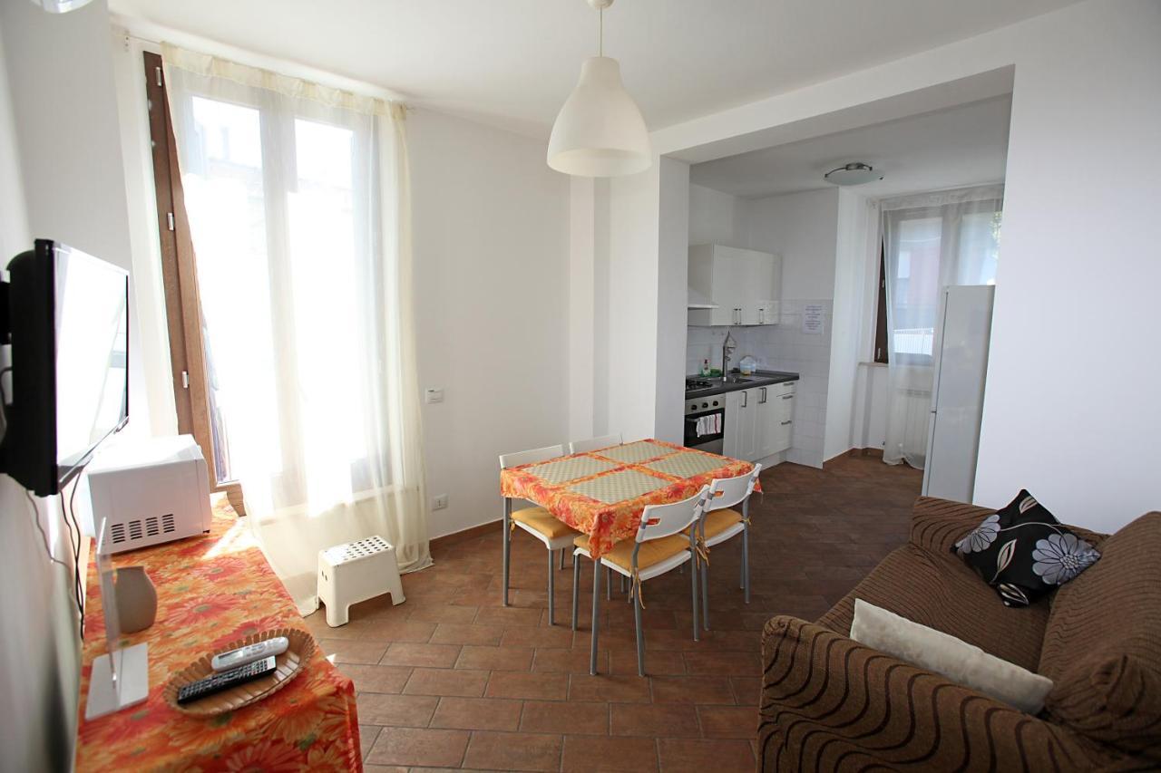 Orchidea Rooms & Suites Civitanova Marche Bagian luar foto